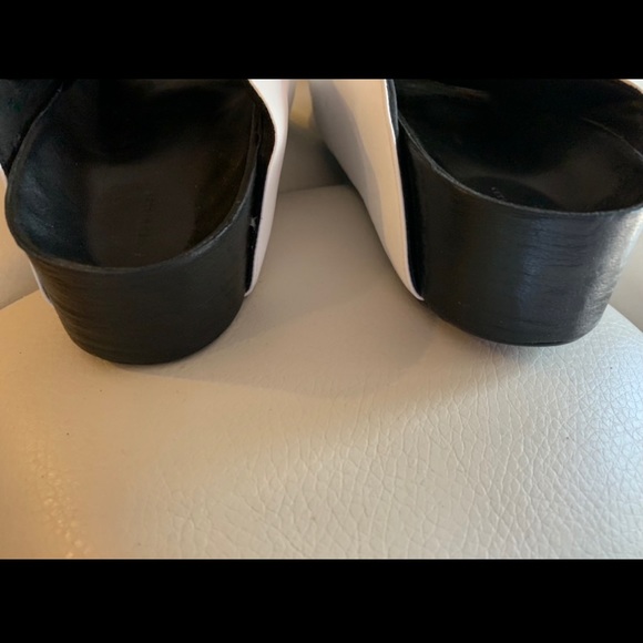 Simon Miller black and white slides - Picture 11 of 11